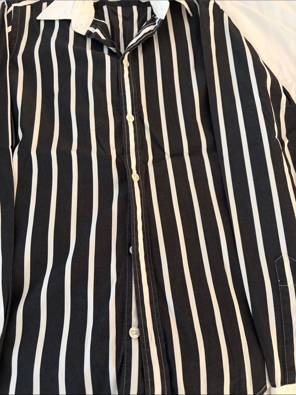Ralph Lauren Black and White Striped Button-Down Shirt - Picture 4 of 5